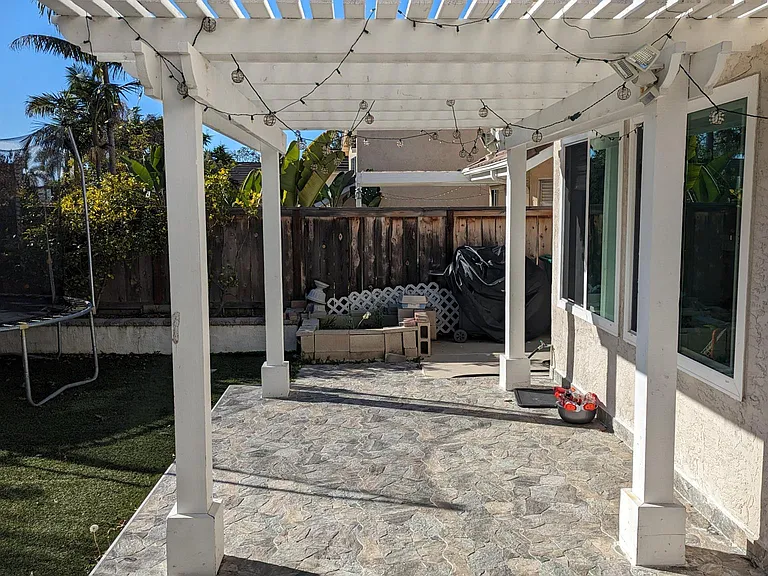 6977 Schilling Ave — Photo 4