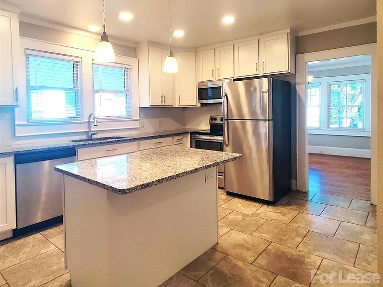 1225 Camp Greene St — Photo 3