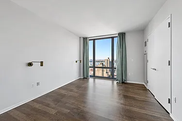 Rented by Manhattan Spaces