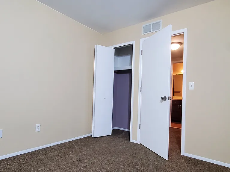 247 Aqueduct Dr — Photo 9