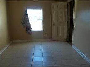 4th image of 7563 Avalon Way