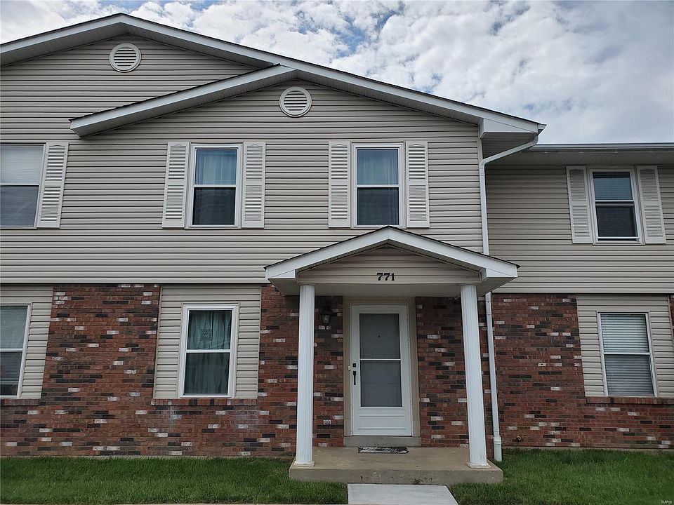 1st image of 771 Highland Hill Ct #G