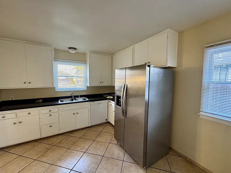 125 S Wildwood Ave — Photo 6