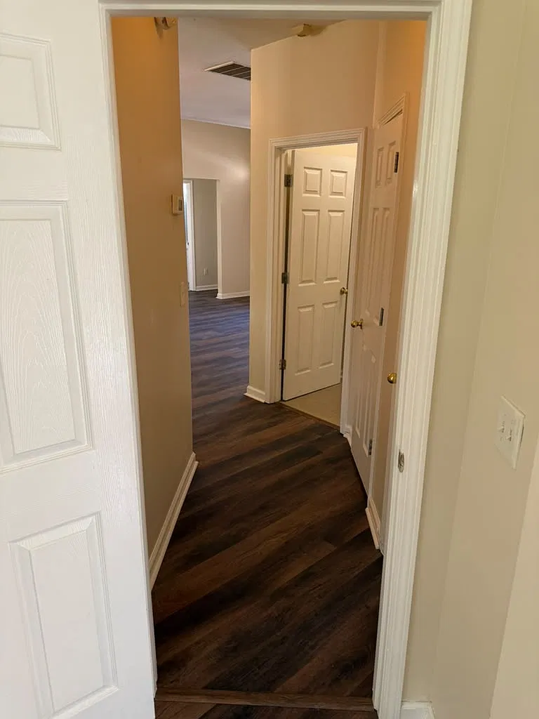 3 bed, 1588 sqft, $2,011 — Photo 4