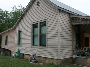 113 Main St, Comfort, TX 78013