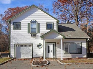 855 Oronoke Rd UNIT 1, Waterbury, CT 06708