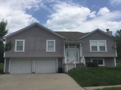 14907 Pine View Dr, Grandview, MO, 64030