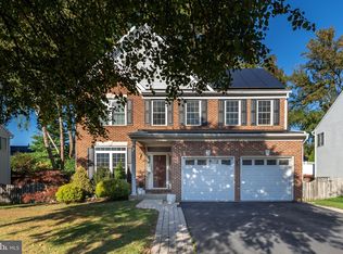 1515 Fenway Rd, Crofton, MD 21114