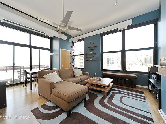 3rd image of 1516 S Wabash Ave APT 1107