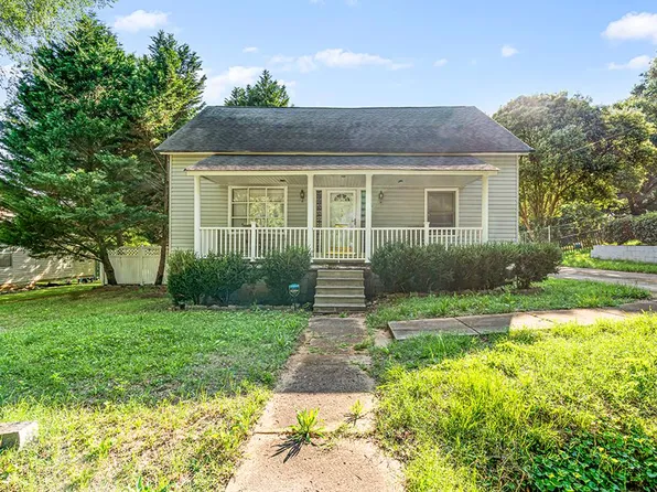 633 Darlington St, Calhoun Falls, SC 29628