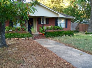 3035 Hubbard St, Paris, TX 75460