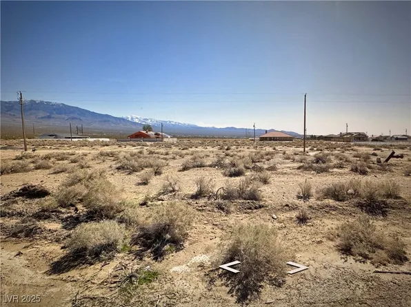 6770 N Aura Ave, Pahrump, NV 89060