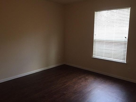 5th image of 9743 Piave Dr
