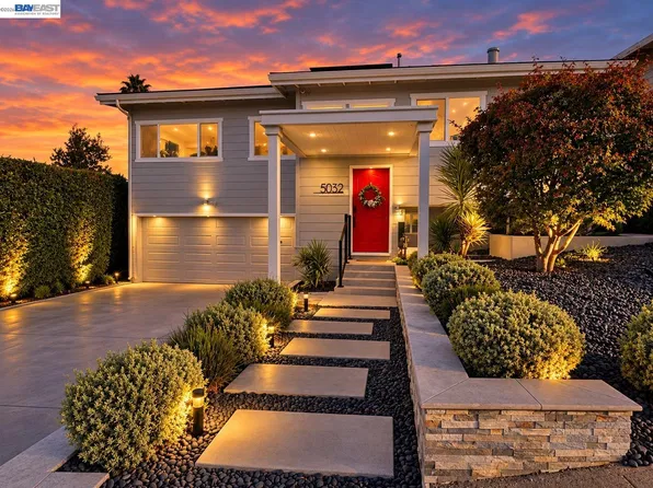 5032 Vannoy Ave, Castro Valley, CA 94546