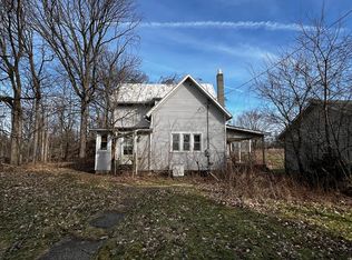 1489 County Line Rd, Crestline, OH 44827