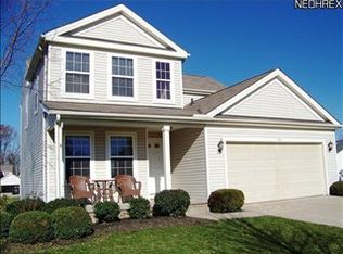1811 Lockwood Oval, Twinsburg, OH 44087