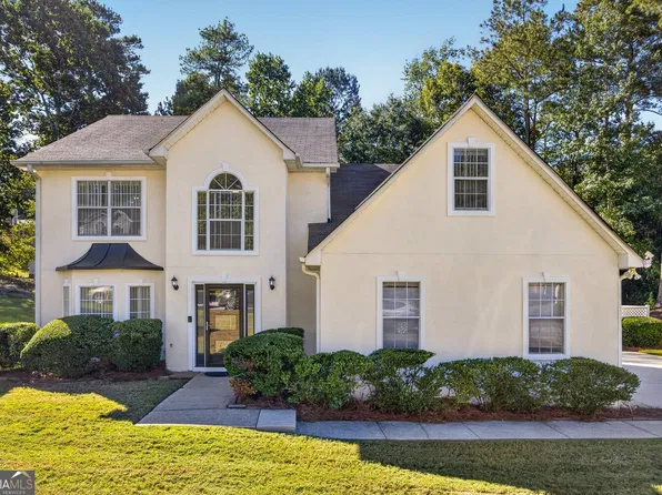 729 Stonebrook Dr, Lithonia, GA 30058