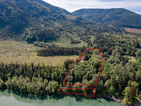 4th image of 33308 South Skagit Highway