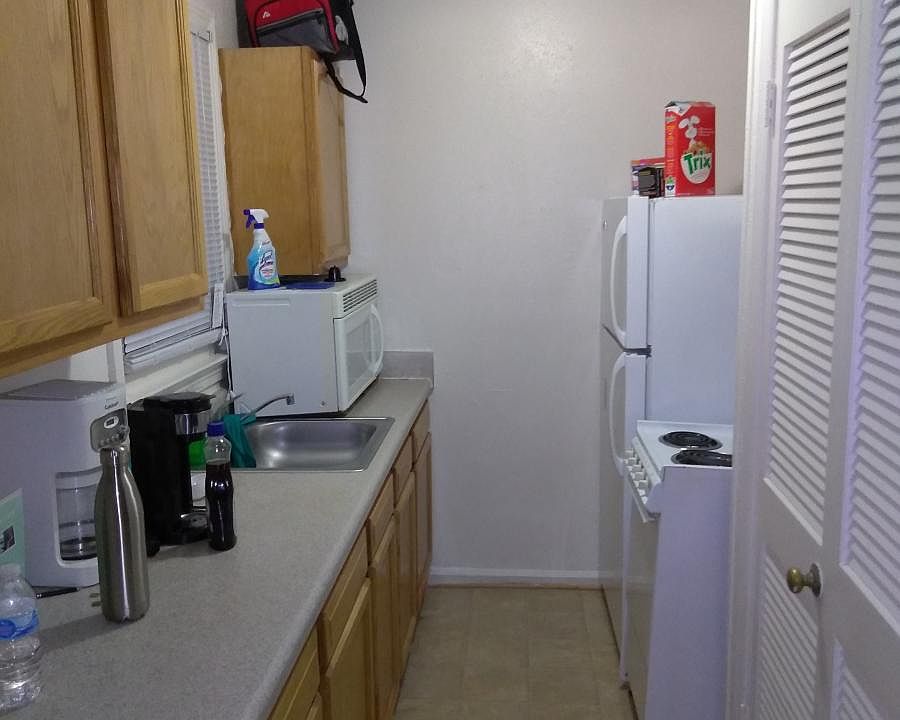 1st image of 5712 York Cir