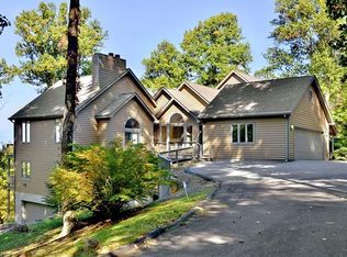 1180 Town Mountain Rd, Asheville, NC 28804