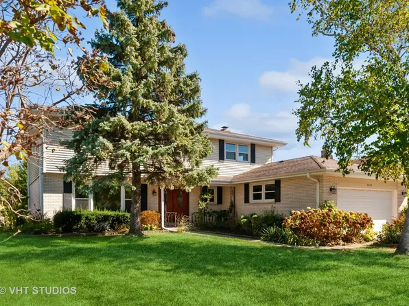 2425 N Windsor Dr, Arlington Heights, IL 60004