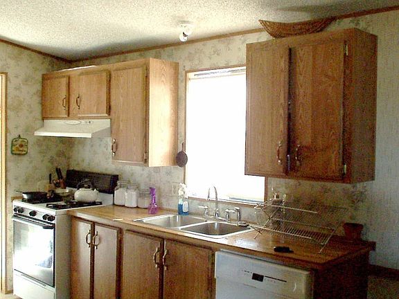 kitchen w/view to east