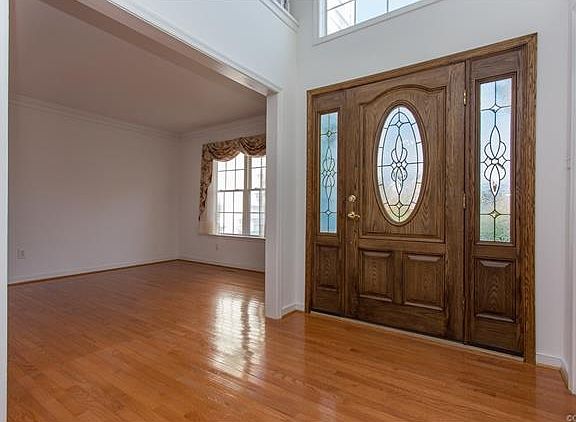 2nd image of 6127 Green Haven Dr