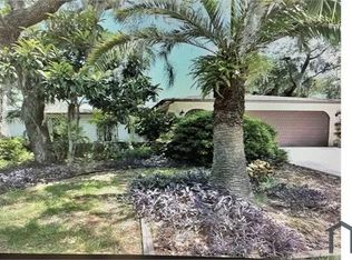 7406 Lake Forest Cir, Port Richey, FL 34668