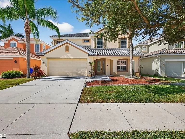 2858 Via Campania St — Photo 36