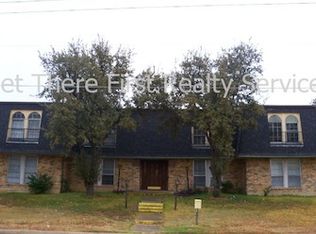 6343 Granbury Rd, Fort Worth, TX 76133