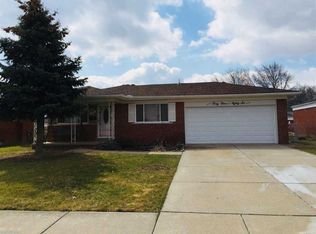 4986 Comstock Dr, Sterling Heights, MI 48310