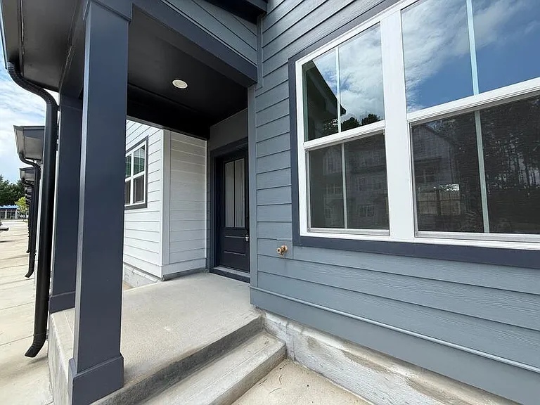 4811 Gossamer Ln #103 — Photo 2