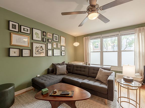 2nd image of 1931 N Francisco Ave APT 1