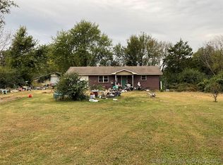 369 S Cherry St, Colcord, OK 74338