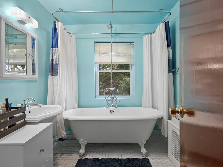 180 Tier St — Photo 8