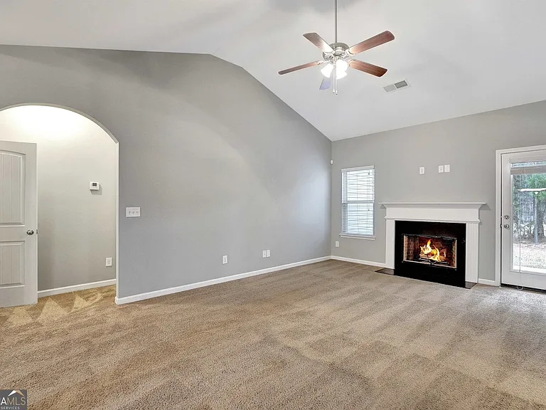 630 Hope Way — Photo 8