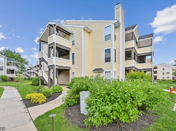 531 Clubhouse Court #5, Union Twp., NJ 07083