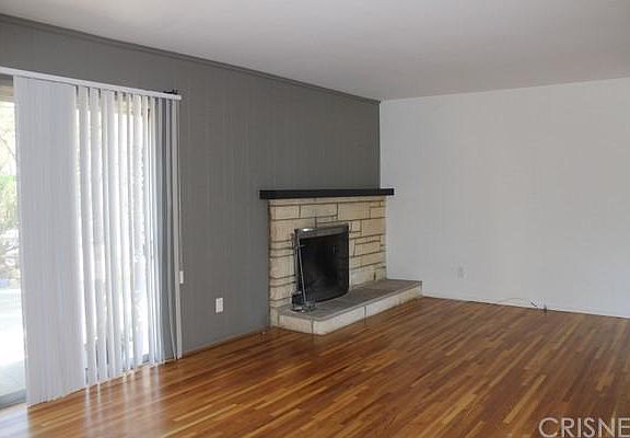 5th image of 8526 Ponce Ave
