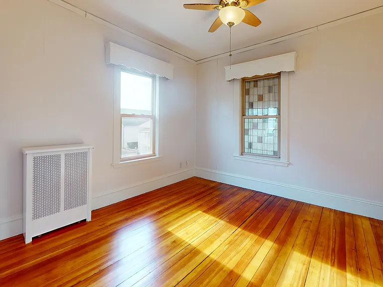 24 Mayberry Ave #4 — Photo 7
