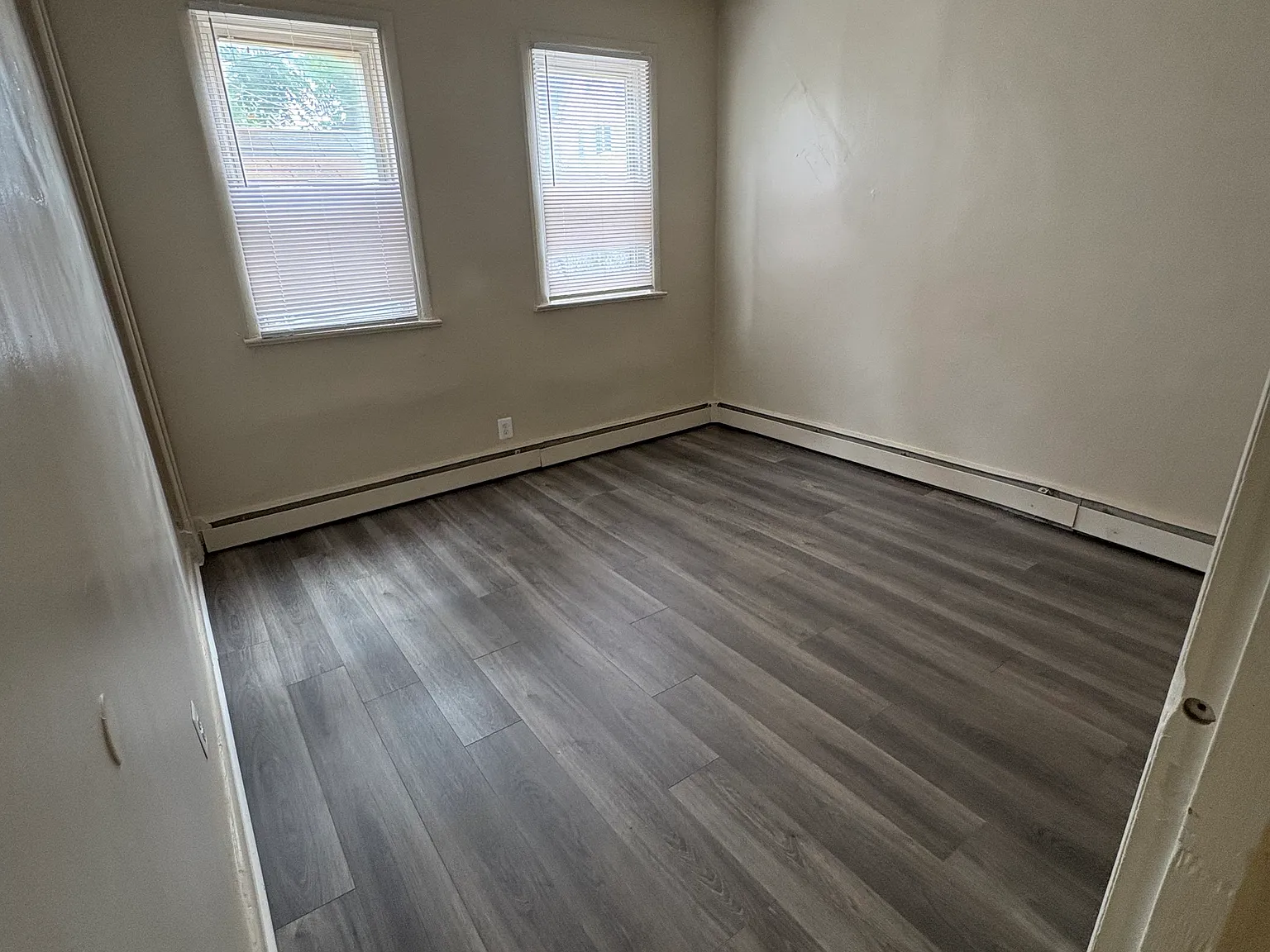 2 bed, $1,650 — Photo 2