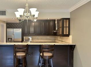 1590 Fairway Rd #1590, Hollywood, FL 33026