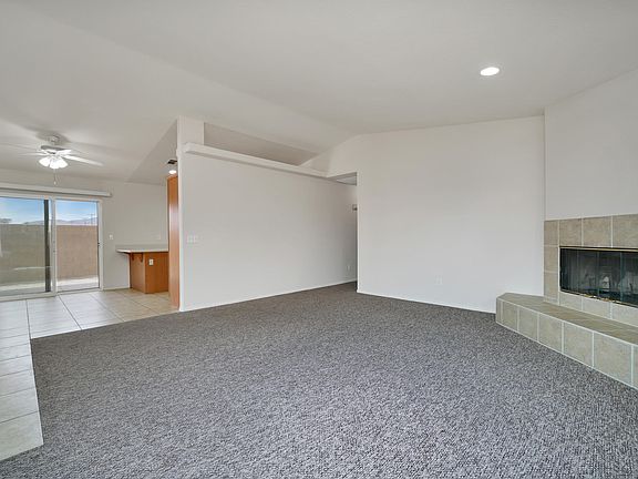 5th image of 66556 Desert View Ave