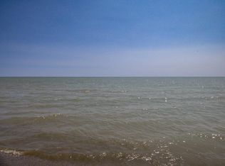 Lakeview Dr #2.4, Kewaunee, WI 54216