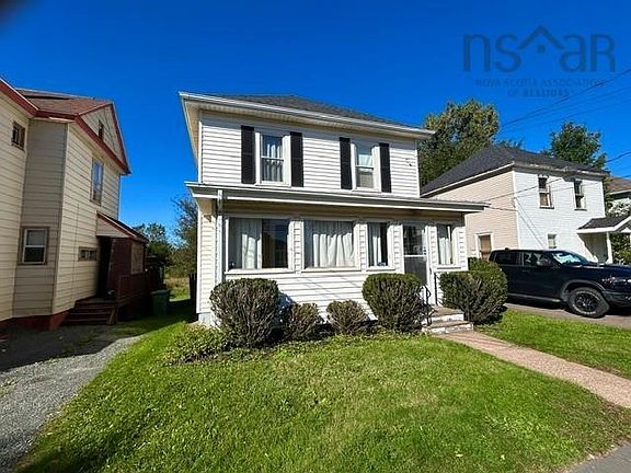 3rd image of 1219 Prince St
