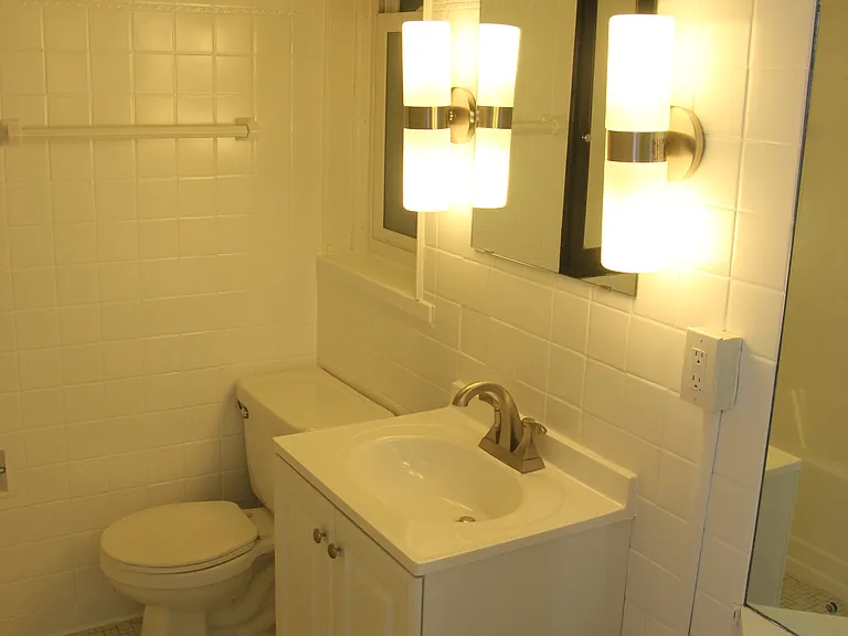 7545 York Dr #1W — Photo 18