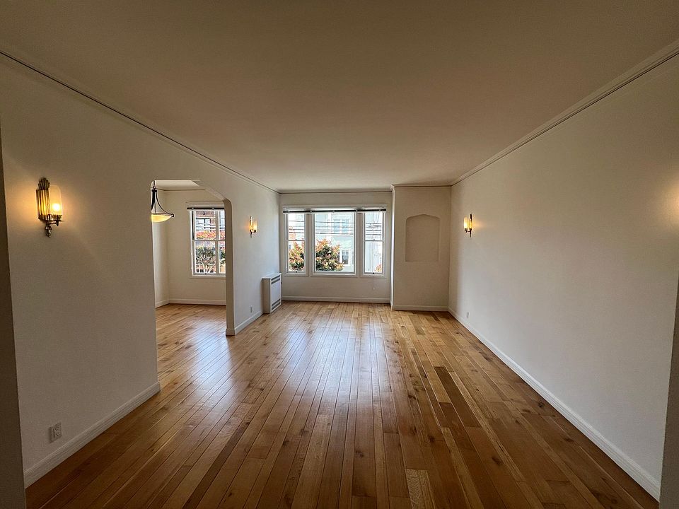 1st image of 3055 Scott St #101