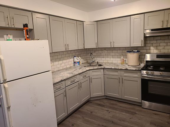 2nd image of 390 Huntington Ave #1