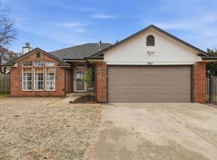 900 N Blackwelder Ave, Edmond, OK 73034