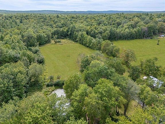 4th image of 395 Greenhill Road