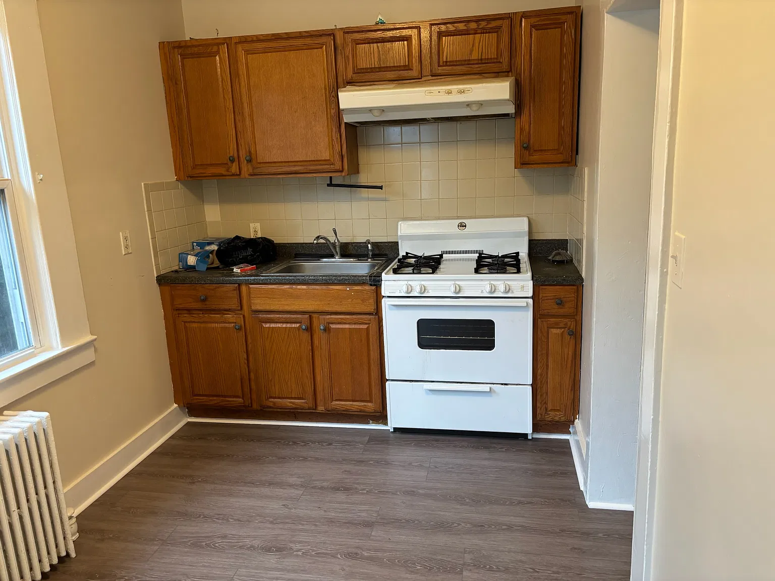 2 bed, 550 sqft, $2,850 — Photo 2